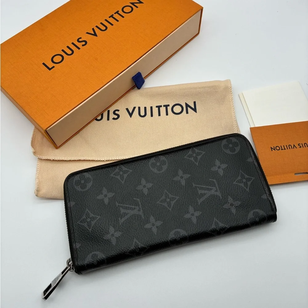 Louis Vuitton Black Monogram Eclipse zippy wallet with LV box and dust bag